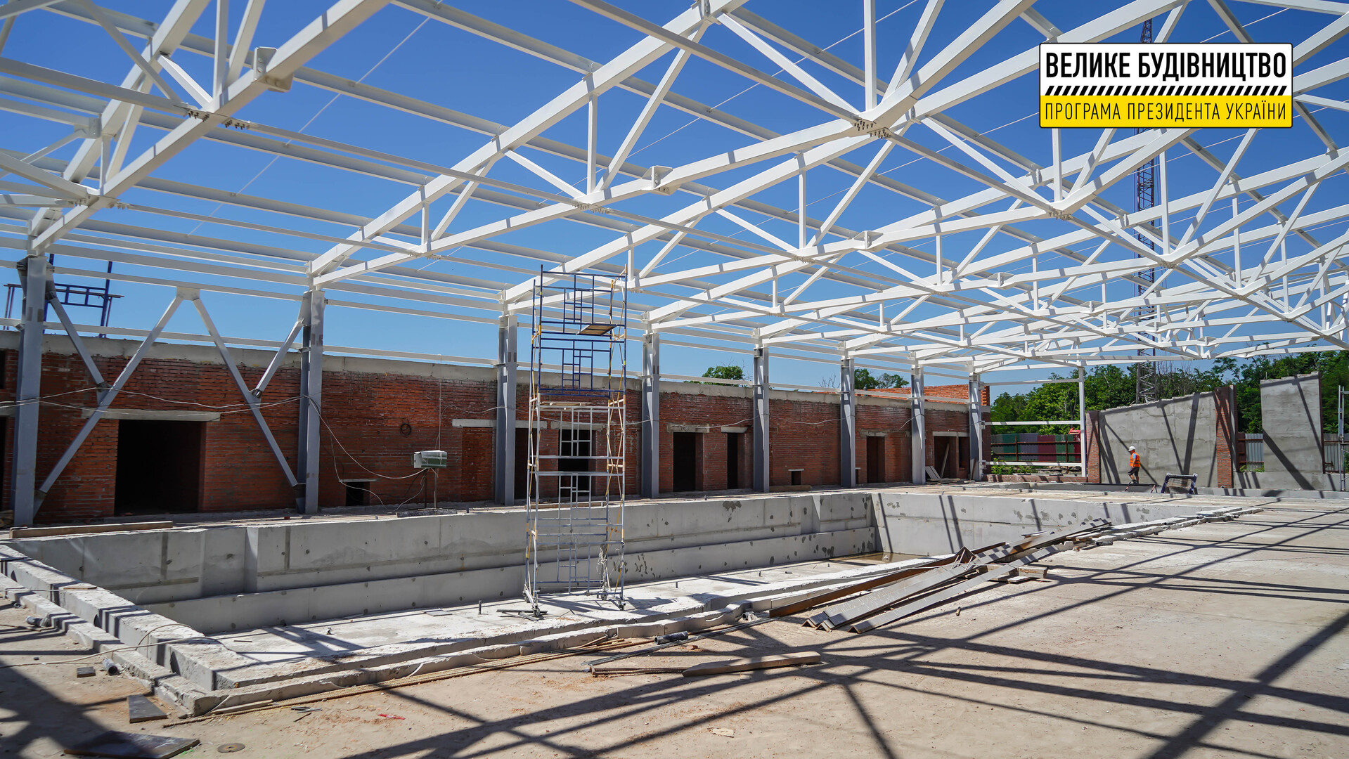 перший у місті басейн: для нікопольчан зводять «з нуля» сучасний спорткомплекс - зображення 4